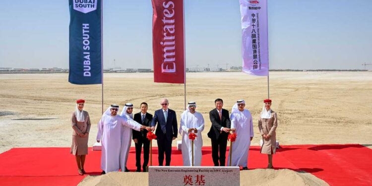 “طيران الإمارات” تدشن مشروعاً هندسياً بـ5.1 مليار دولار