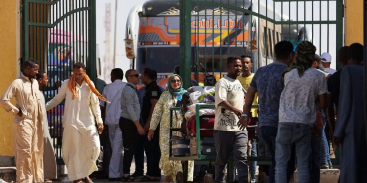 اعلان هام من القنصلية المصرية بخصوص منح التأشيرات للسودانيين