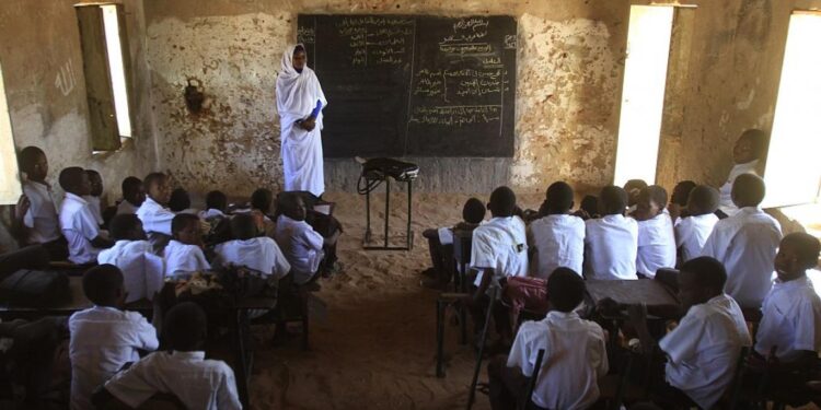 🛑 رفض واسع لنقل طلاب دارفور وكردفان الجالسين للشهادة السودانية خارج ولاياتهم