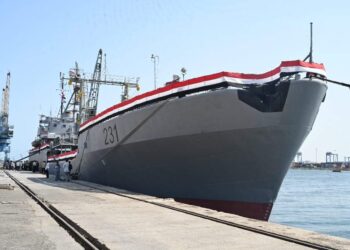 رست في ميناء بورتسودان .. باخرة محملة بالأسلحة والذخائر قادمة من دولة افرو عربية