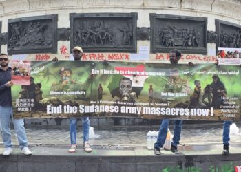 مظاهرات حاشدة في باريس تطالب بوقف “مذابح” الجيش السوداني ضد المدنيين