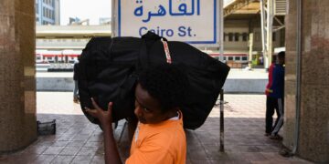 لاجئ سوداني في مصر