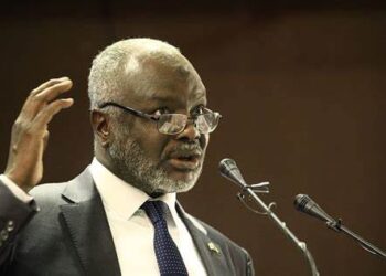 وزير مالية حكومة بورتسودان جبريل ابراهيم