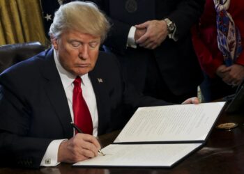 دونالد ترامب