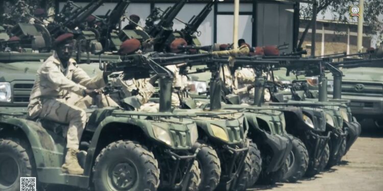 قوات الدعم السريع تدفع بتعزيزات عسكرية لكل الجبهات القتالية
