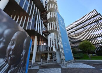 بعد ثبوت سرقتها للإغاثة.. مطالب بعدم التعامل مع عصابة بورتسودان