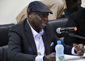 الحلو-128517149