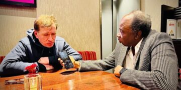 كمال-ومدير-مختبر-ييل--768x480